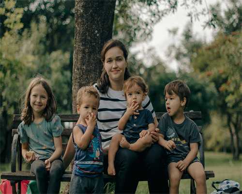 江西试管助孕移植过程详解：代生代怀与双胞胎男孩选择指南